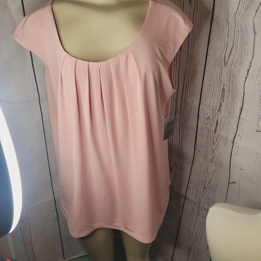 Kasper Brand New Blouse With Scoop Neck & Pleated Front